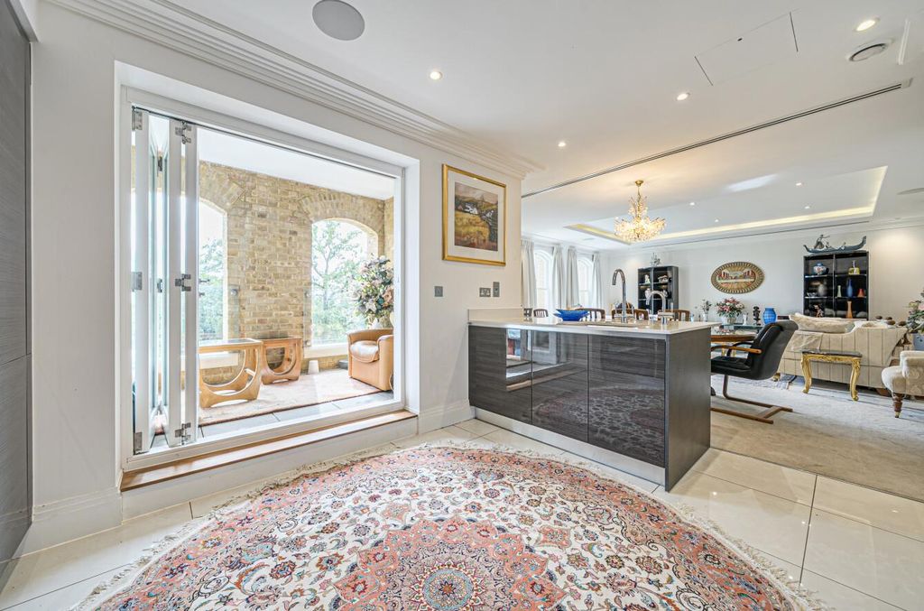 Property photo 2 of 20 1348199-4-68B85122A74d4.Jpg