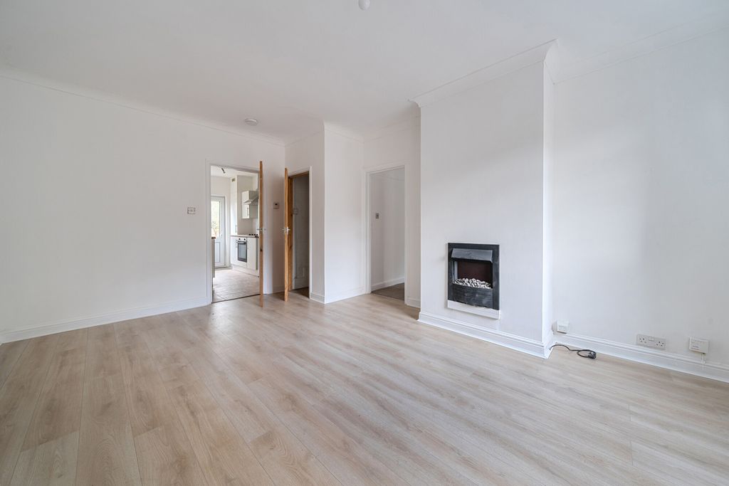 Property photo 1 of 13 1423350-14-69A82A...