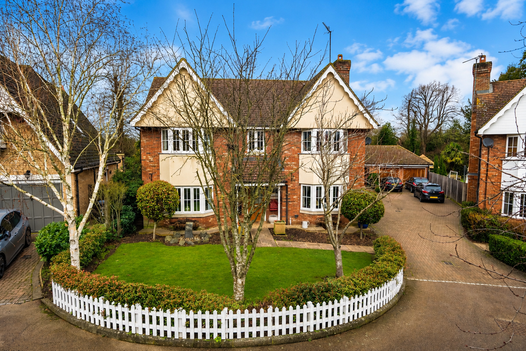 Property photo 1 of 17