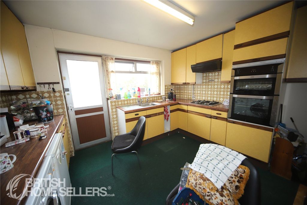 Property photo 3 of 18 Picture No. 13