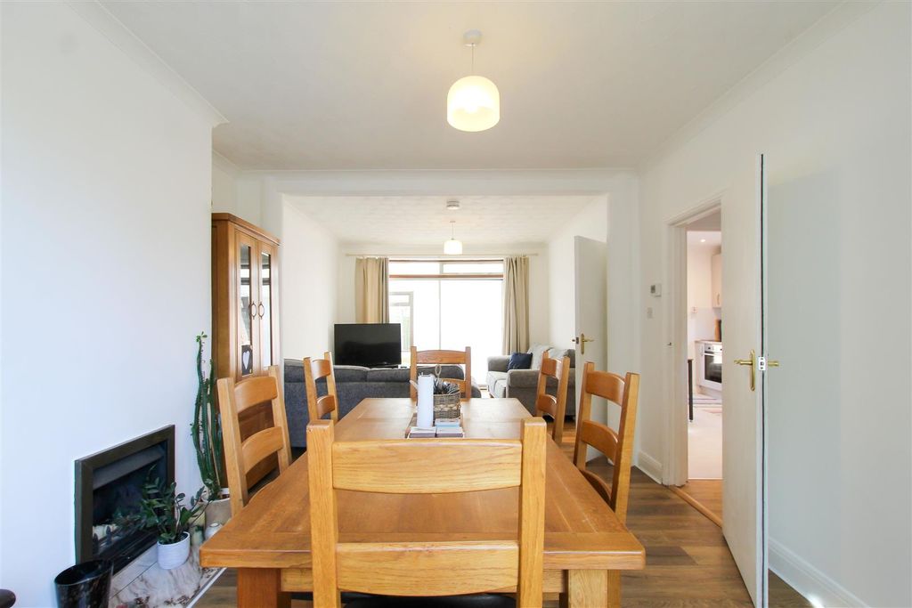 Property photo 3 of 15 Img_9041.Jpg