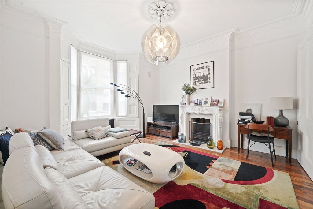 Property photo 1 of 26