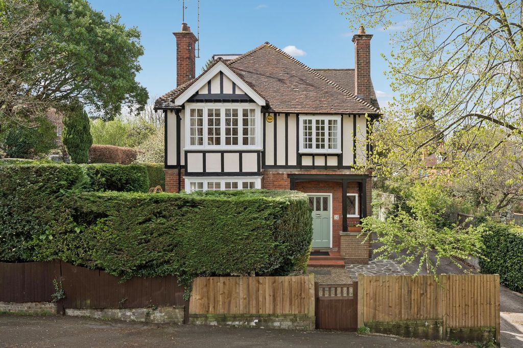 Property photo 1 of 29