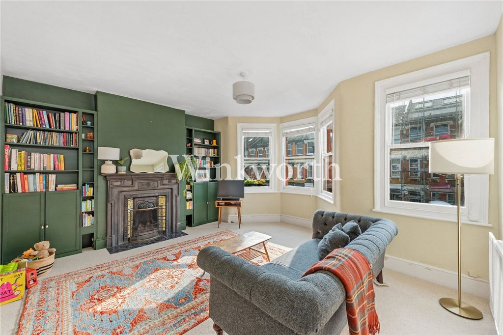 Property photo 2 of 16 Picture No. 04