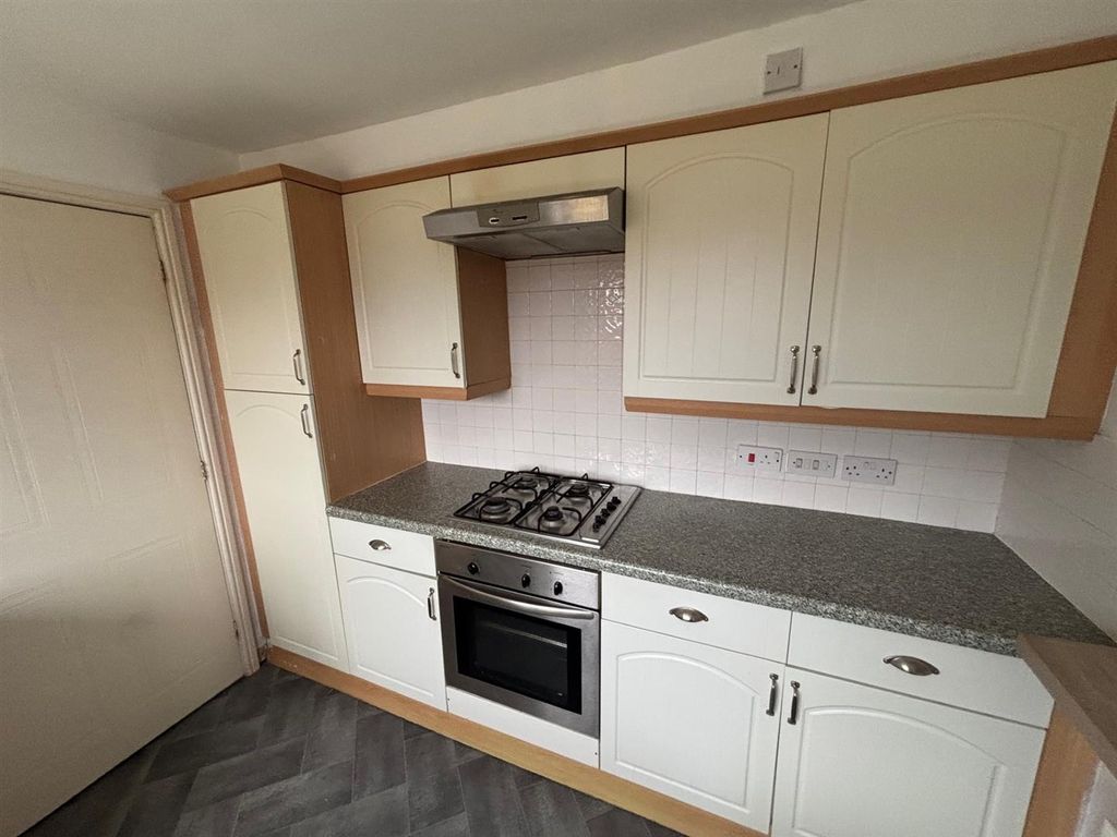 Property photo 2 of 12 2B.Jpeg