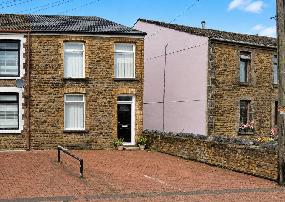 Property photo 1 of 1