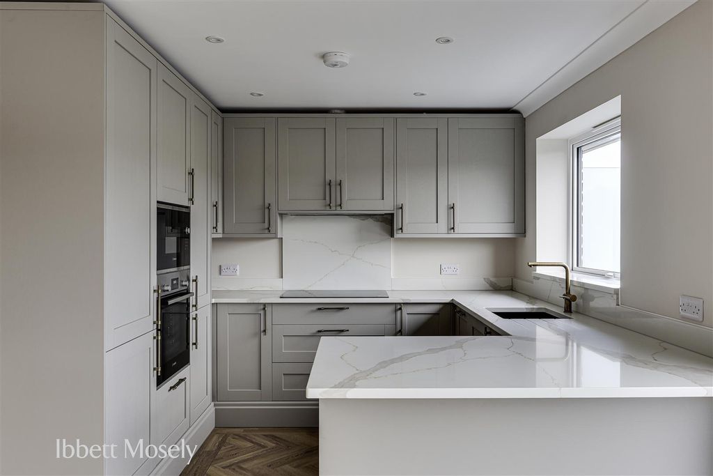 Property photo 2 of 12 8 Kitchen.Jpg