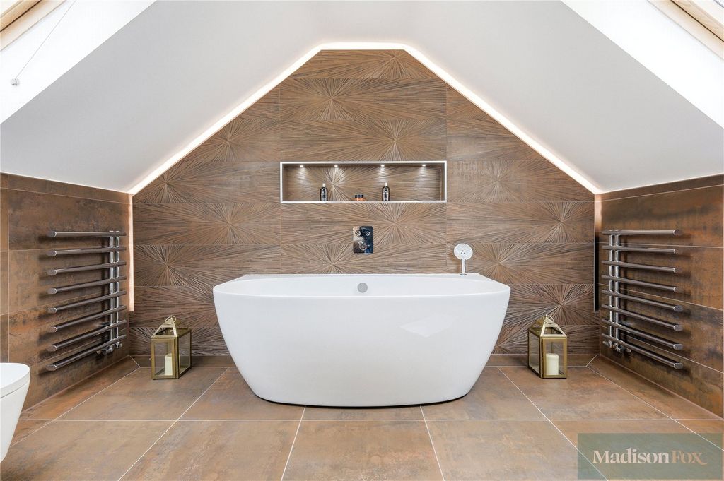 Additional image 40 of 5 bed detached house for saleWest View, Loughton, Essex IG10