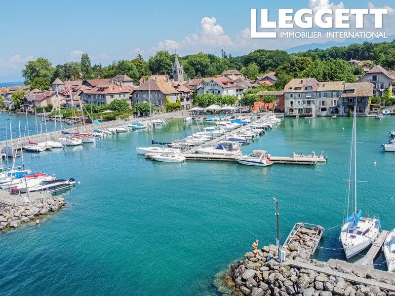 Property photo 2 of 6