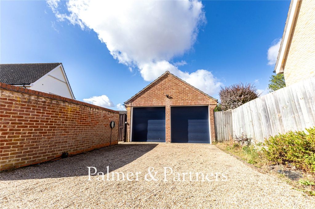 Property photo 2 of 39 Picture No. 04