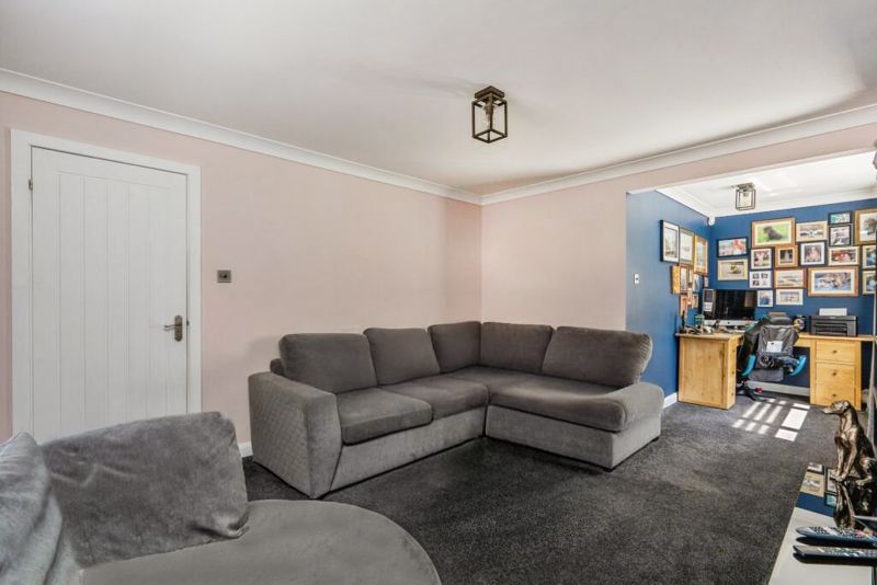 Property photo 3 of 12 Photo 3