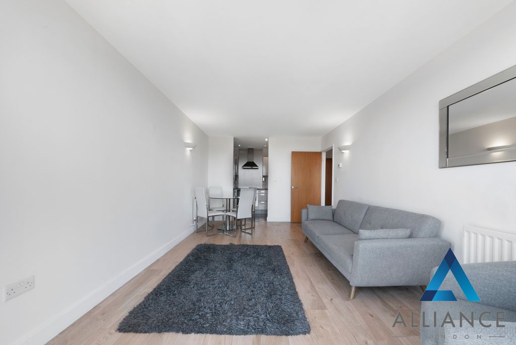 Property photo 3 of 13 Picture 3