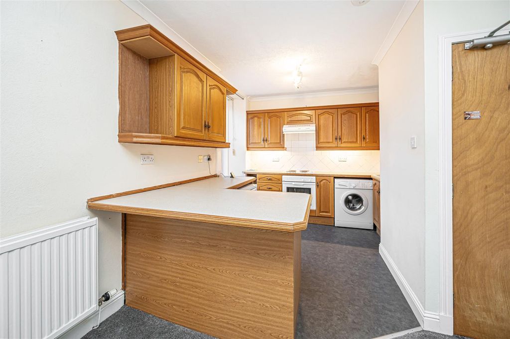 Additional image 5 of 1 bed maisonette for sale17 Old Causeway, Kinross KY13
