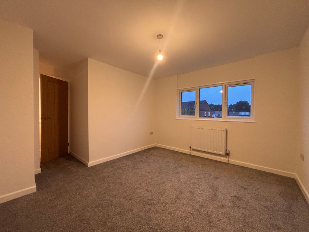 Property photo 2 of 10 Front Bedroom