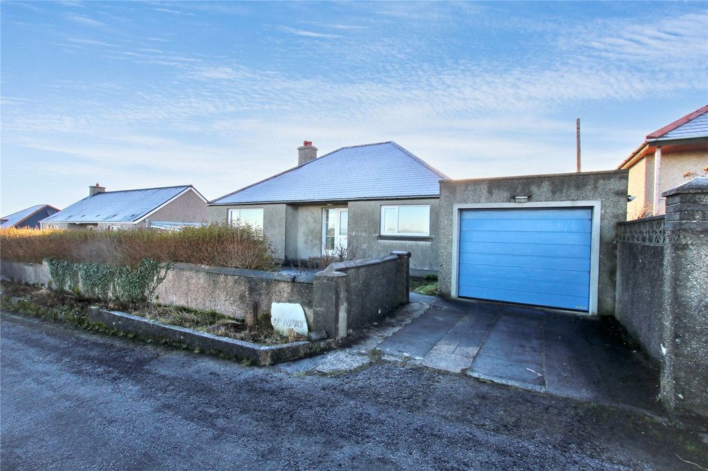 Property photo 2 of 27 Outside