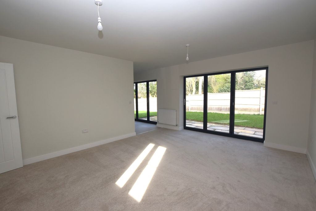 Property photo 3 of 17 Dsc_3093