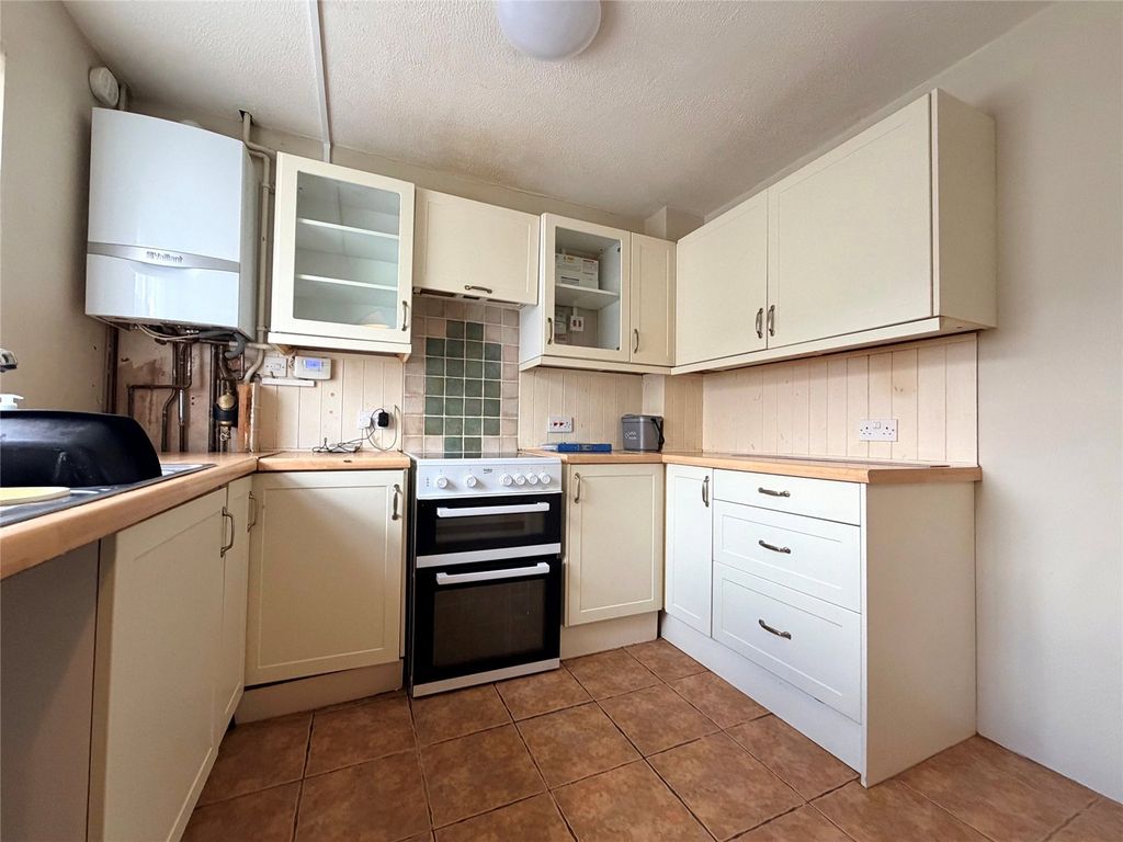 Property photo 3 of 16 Picture No. 25