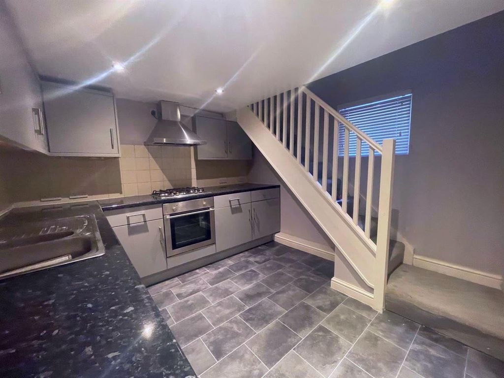 Property photo 3 of 10 Agent99-Generation-1042F88A-c6cd-4d09-B7c9-Daa8Fb4