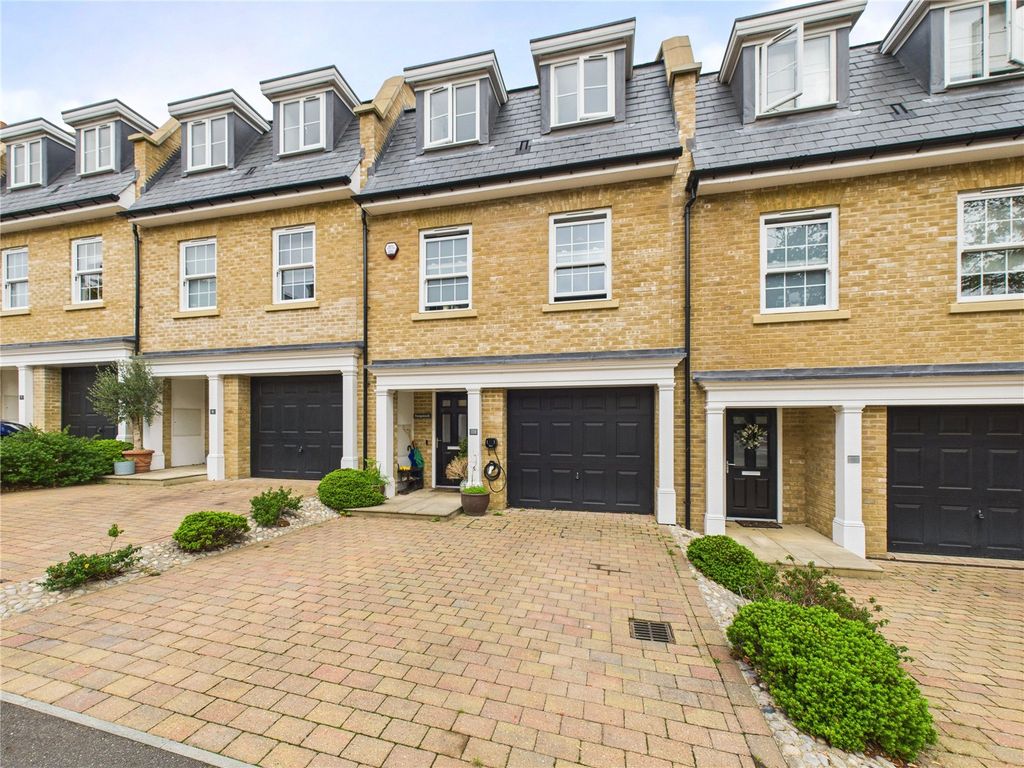 Property photo 1 of 15 1 - Image