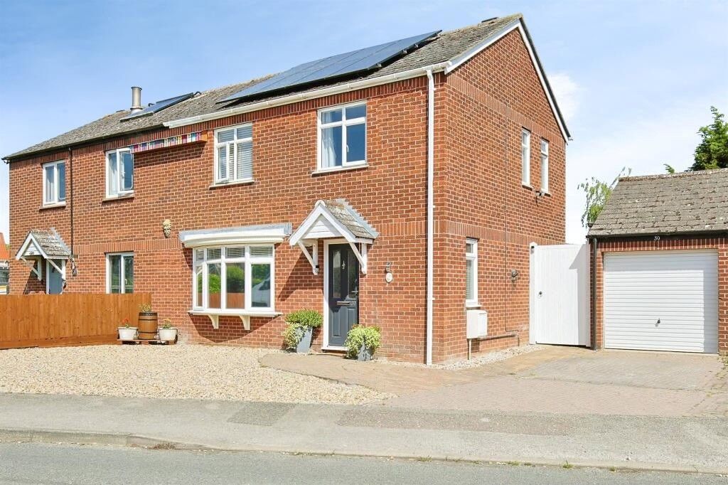 Property photo 1 of 15
