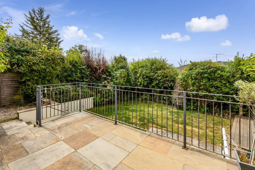 Property photo 3 of 14 Patio