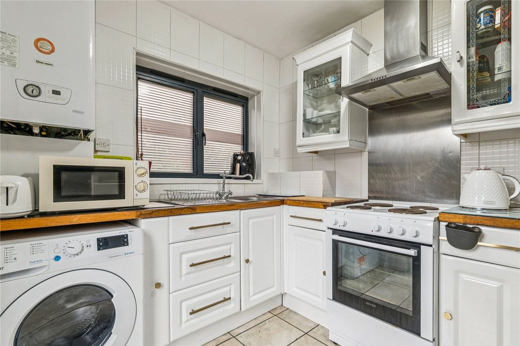 Property photo 3 of 8 Picture No. 07