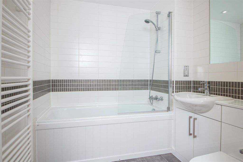 Property photo 3 of 14 67Jade_10.Jpg
