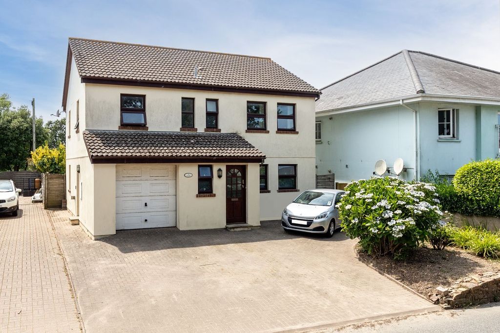 Property photo 1 of 23