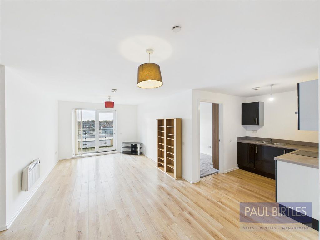 Property photo 2 of 15 Cam04378G0-Pr0229-Still008.Jpg