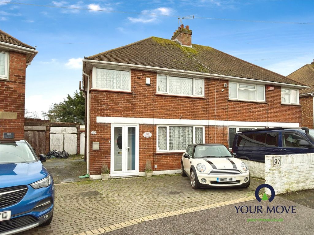 Property photo 1 of 14 External