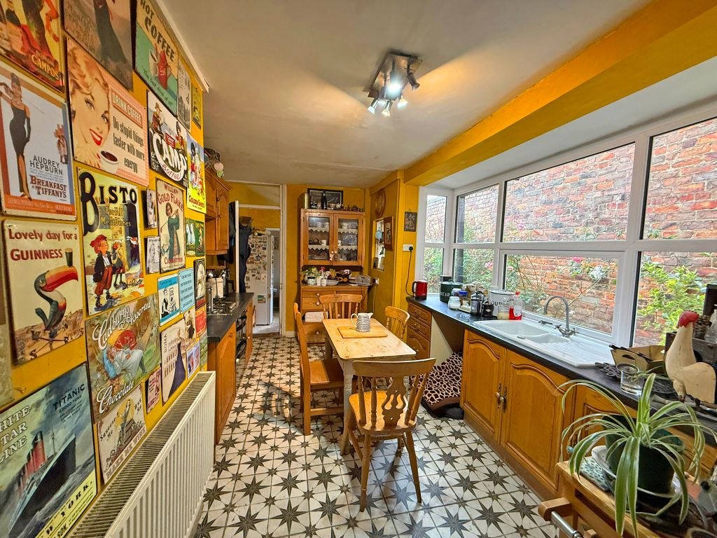 Property photo 3 of 13 Img_5262