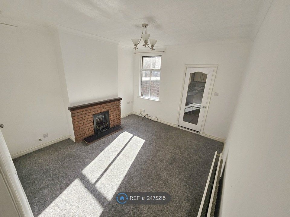 Property photo 2 of 20 Rear Lounge 2