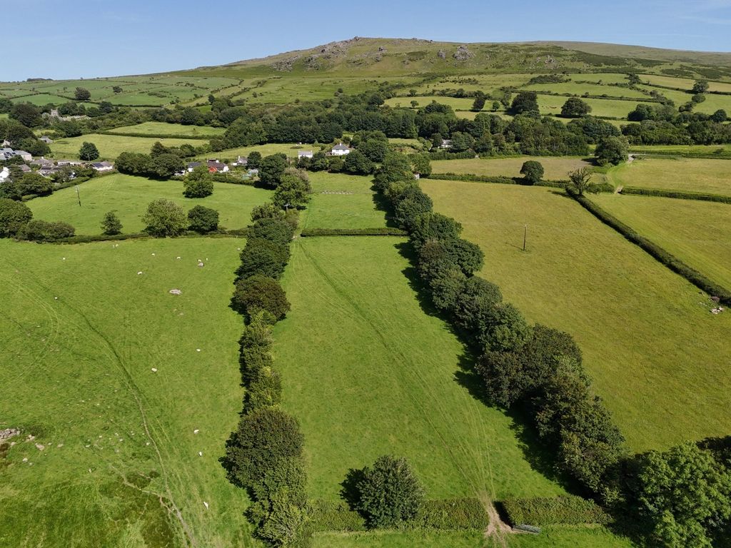 Property photo 2 of 43 5061762