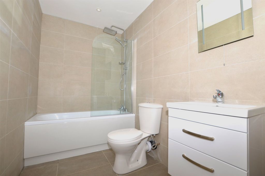 Property photo 3 of 14 Picture No. 10