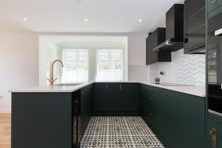 Property photo 3 of 9 330825
