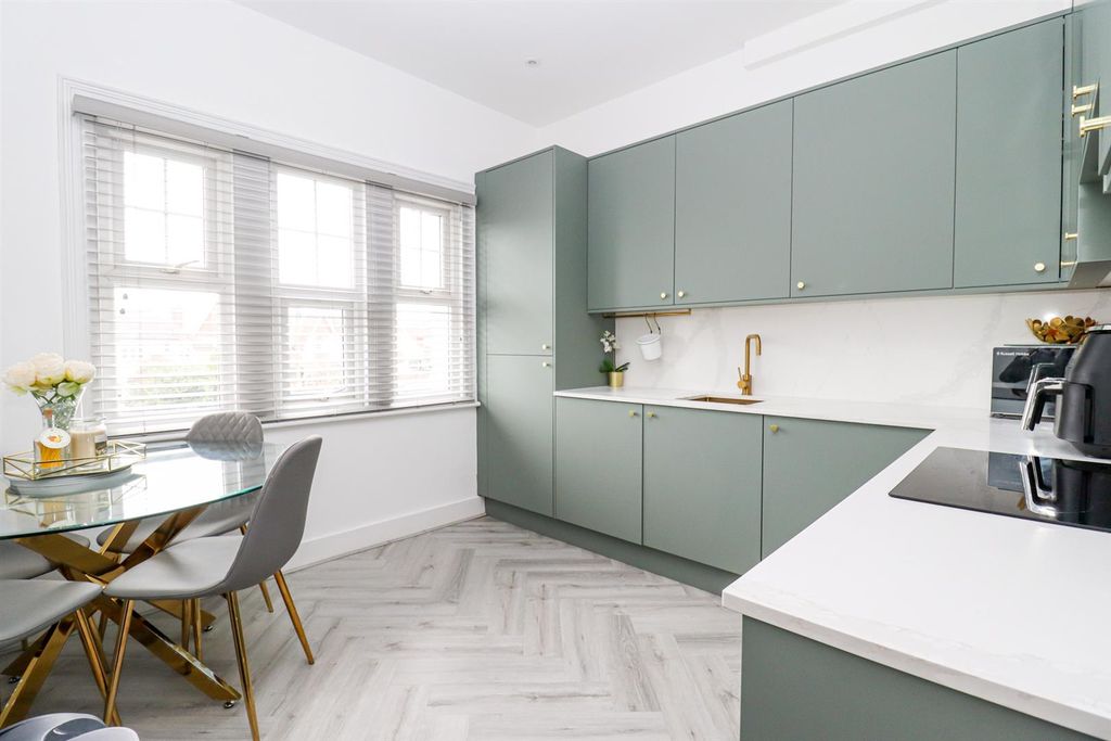 Property photo 3 of 15 Img_3570.Jpg