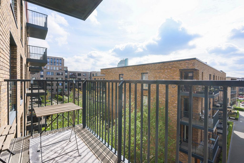 Property photo 1 of 27 Picture No. 57