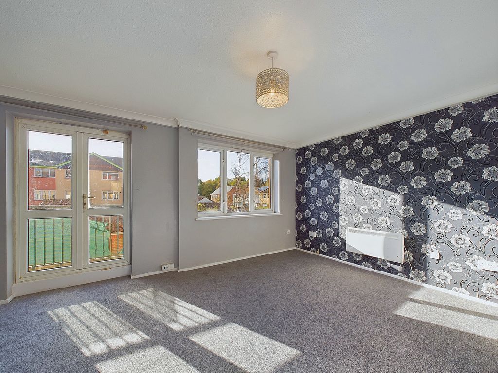 Property photo 2 of 16 Cam03519G0-Pr0160-Still002