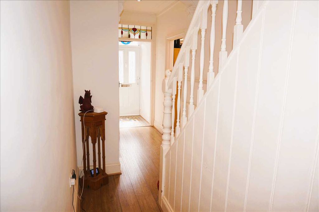 Property photo 3 of 29 Reception Hall :