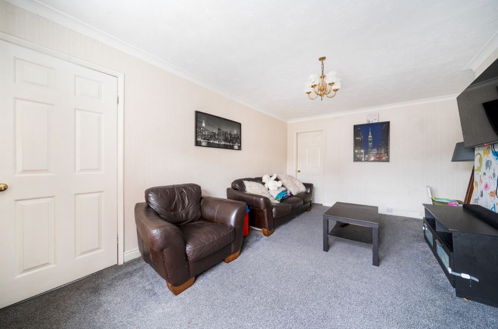 Property photo 3 of 13 Best Estate Agent Sheffield