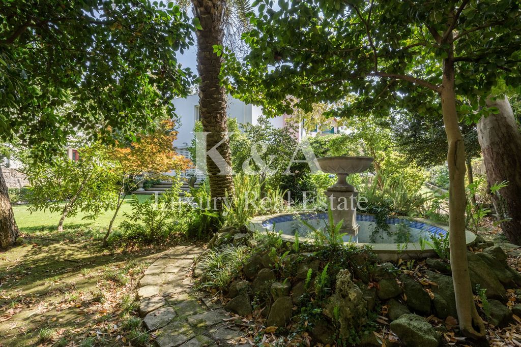 Property photo 2 of 56