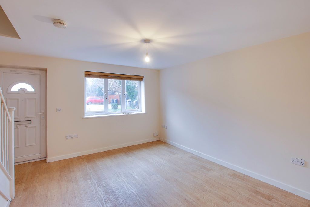 Property photo 2 of 12 Photo 9