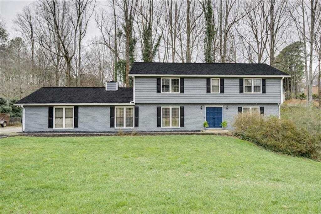 Property photo 1 of 31