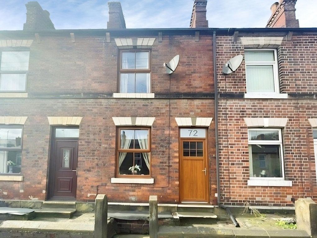 Property photo 1 of 8 Front