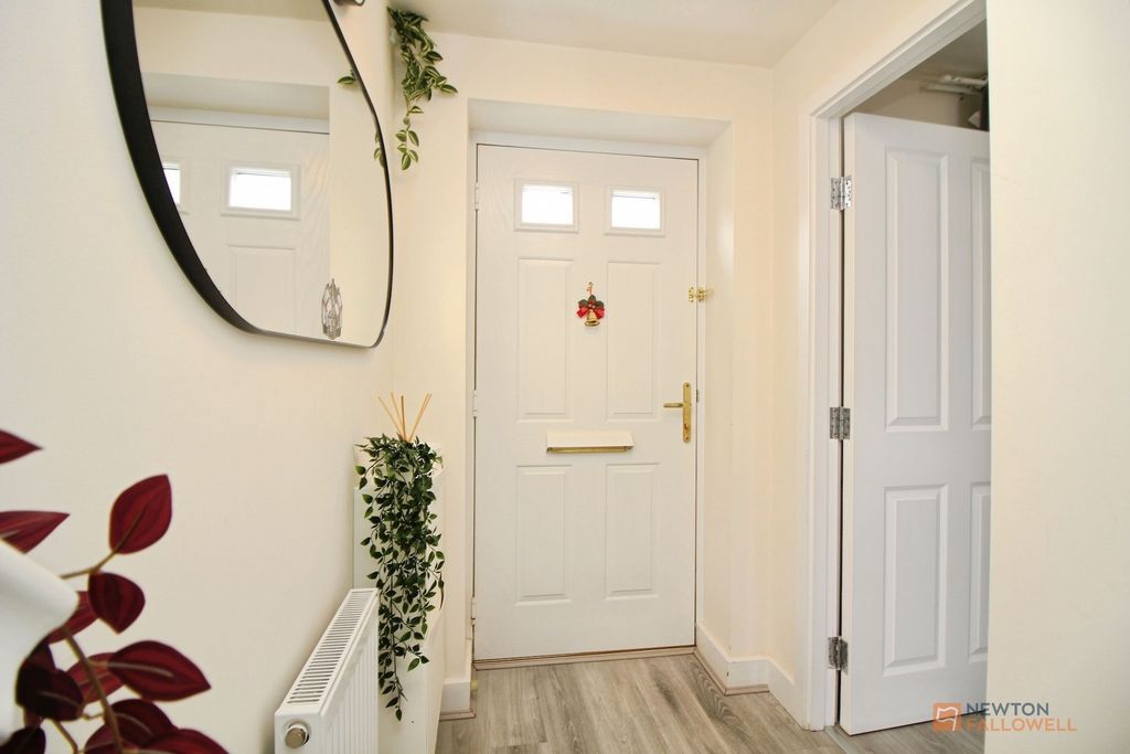 Property photo 3 of 22