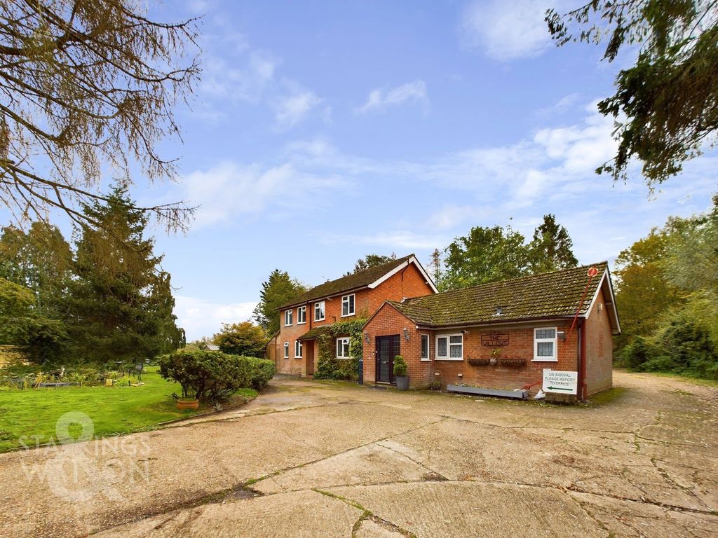 Property photo 3 of 33
