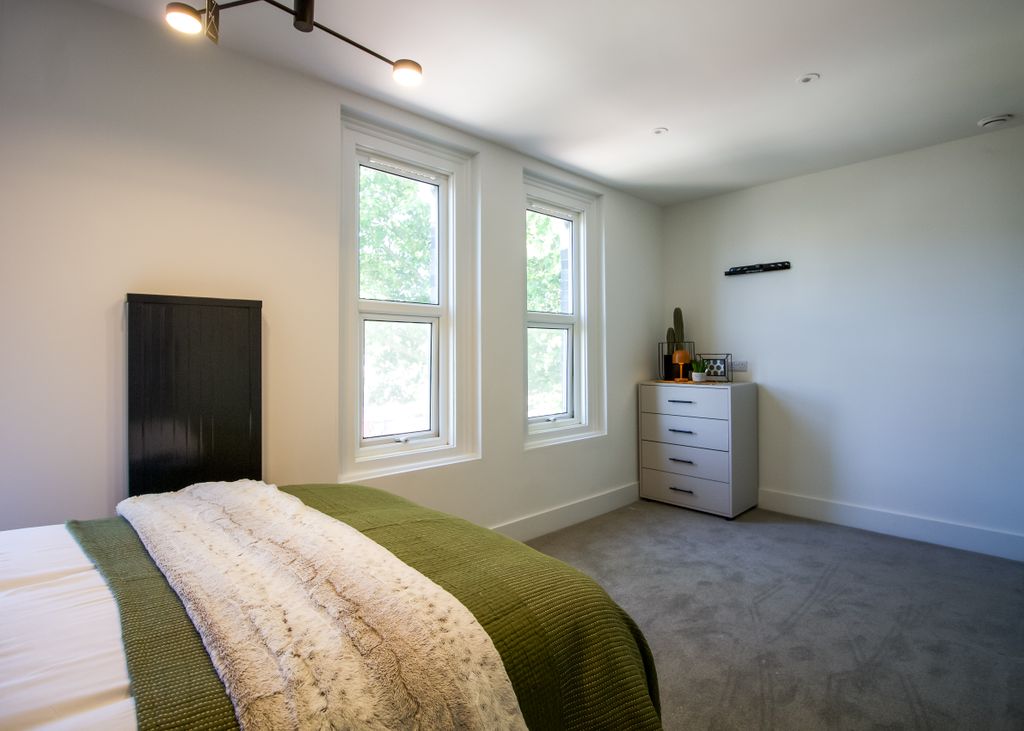 Property photo 1 of 16 Room1-3