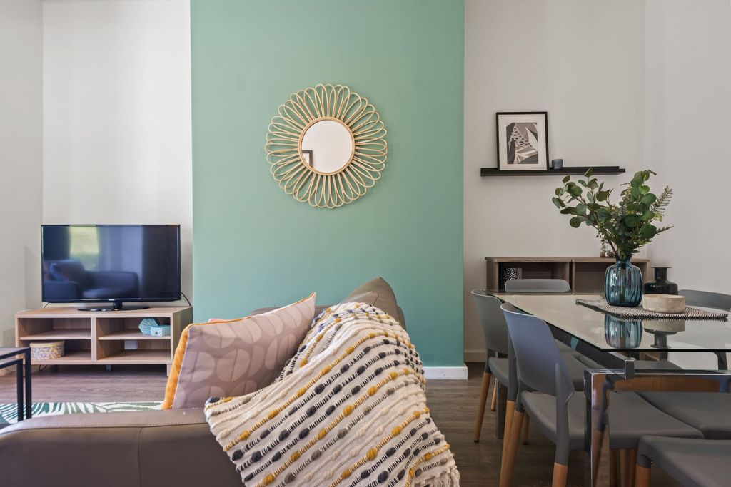 Property photo 3 of 12 Property Photo