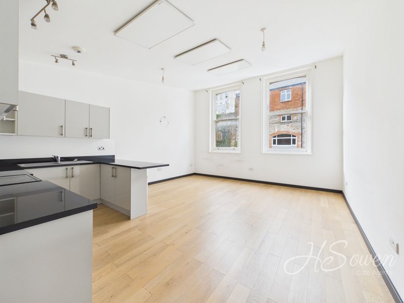 Property photo 1 of 8 Photo 2