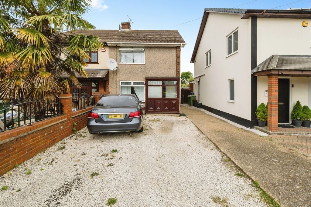 Property photo 1 of 17 Pbox-Img.Jpg